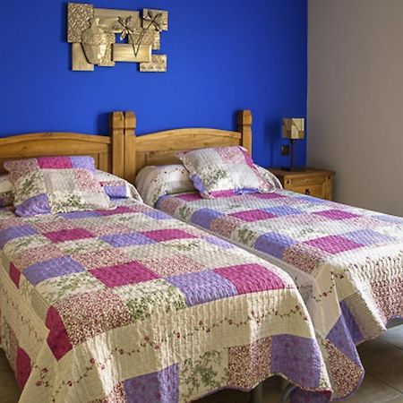 Apartamentos Rurales El Calama Zarza De Granadilla Quarto foto