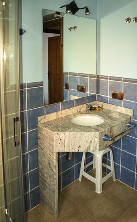 Apartamentos Rurales El Calama Zarza De Granadilla Quarto foto